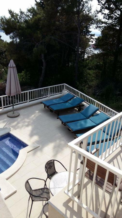 Villa Lizzi Trogir Eksteriør billede
